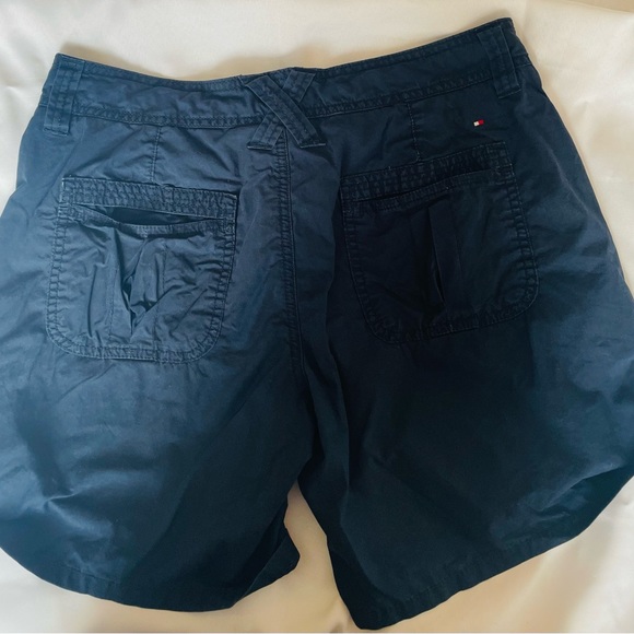 Tommy Hilfiger Shorts - Picture 2 of 9